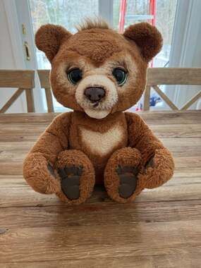 FurReal Cubby The Curious Bear Interactive Brown W/ Green Eyes Works 17”